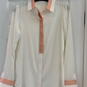 Ivanka Trump Long sleeve blouse with light peach trim